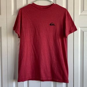 Quiksilver red t-shirt